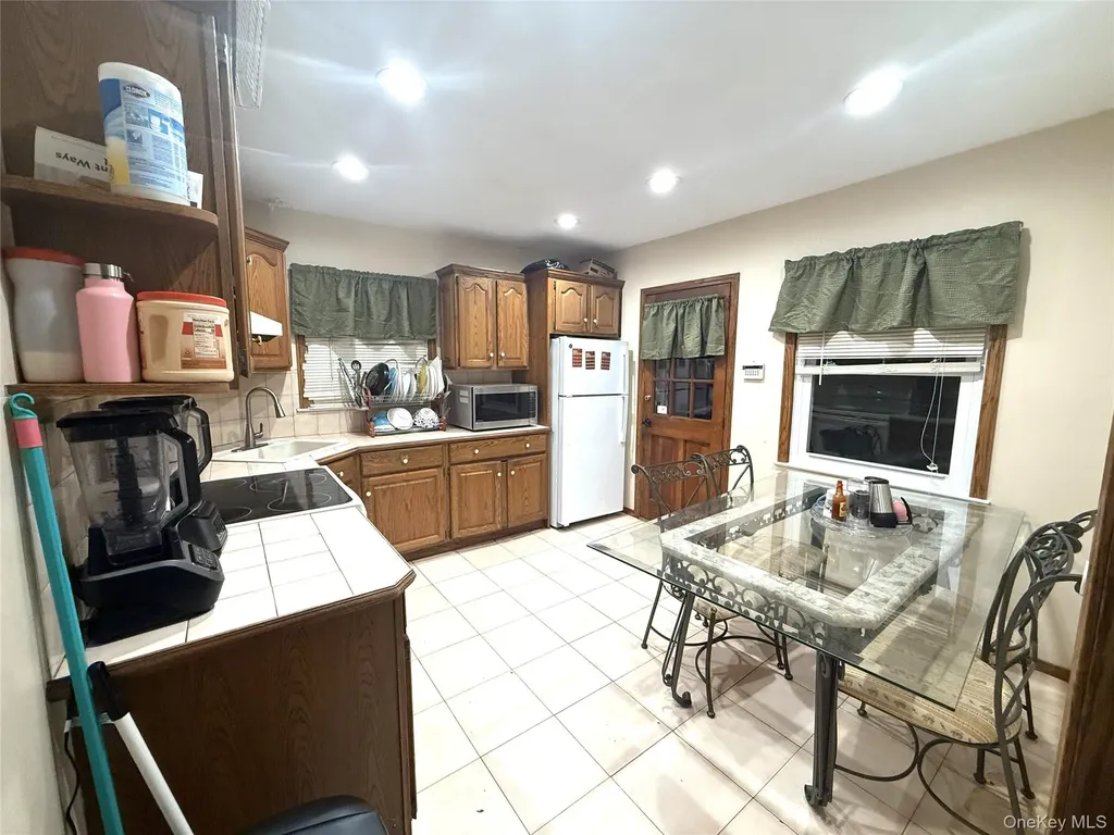 7 Clarissa Drive Hicksville NY 11801