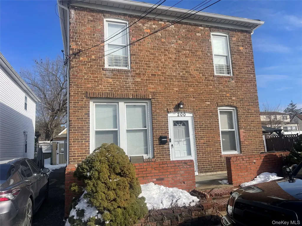 200 Claridge Avenue Elmont NY 11003