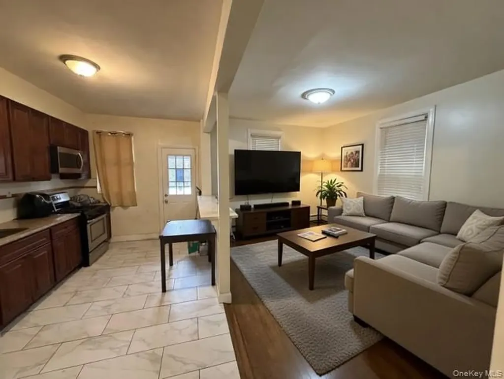 1826 Edison Avenue Bronx NY 10461