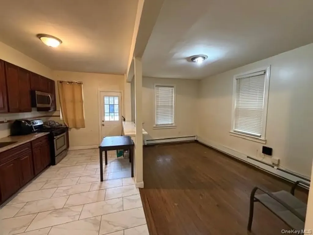 1826 Edison Avenue Bronx NY 10461