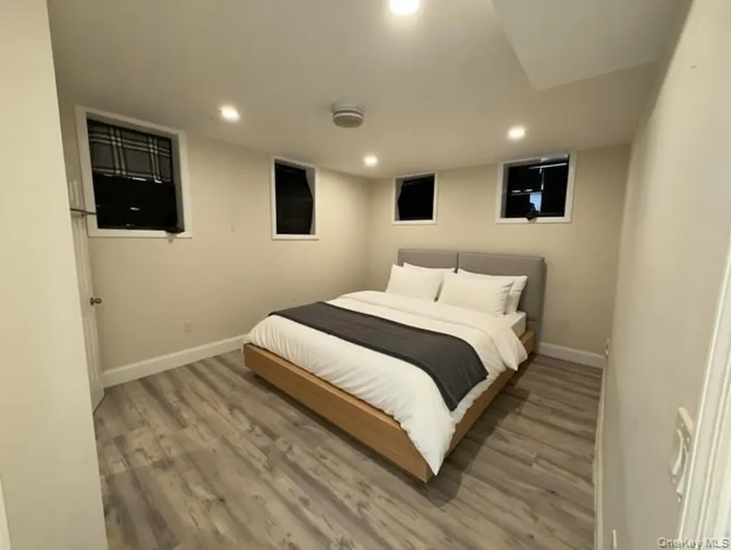 1826 Edison Avenue Bronx NY 10461