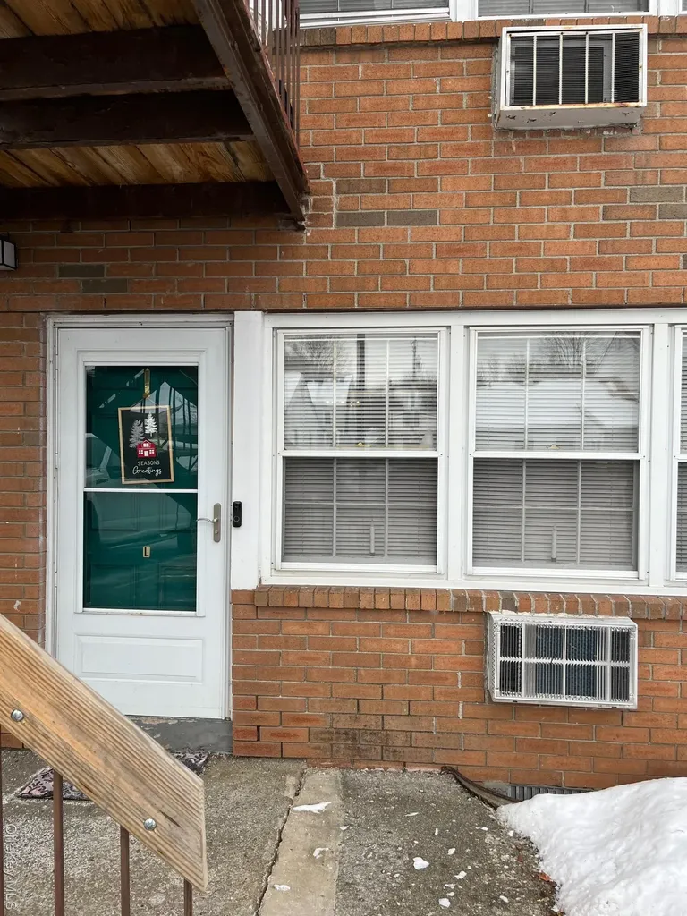 274 Hooker Avenue Poughkeepsie NY 12603