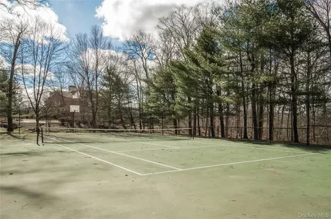 4 Springhouse Road Sloatsburg NY 10974