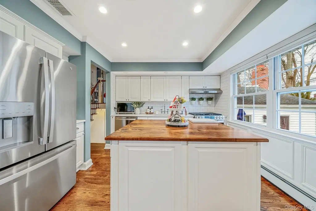 68 Elder Drive Commack NY 11725