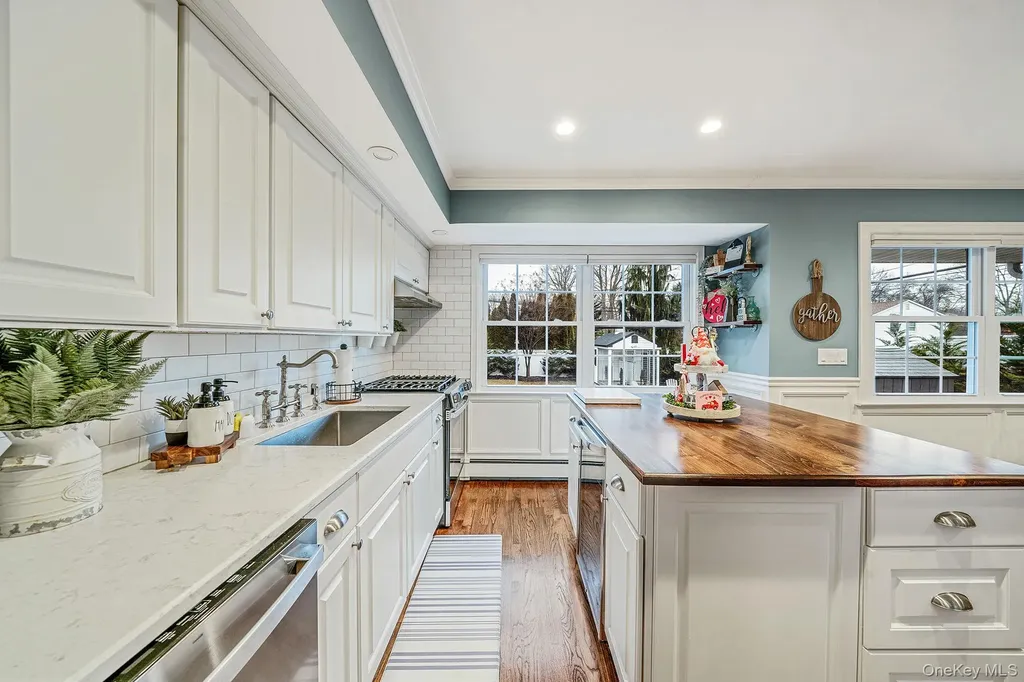 68 Elder Drive Commack NY 11725