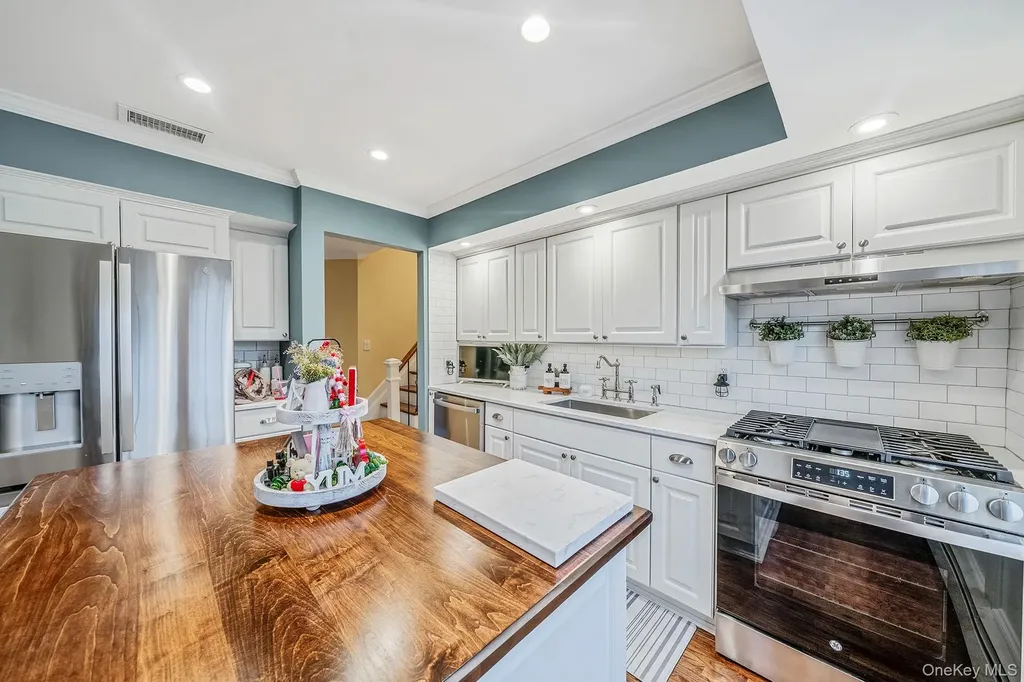 68 Elder Drive Commack NY 11725