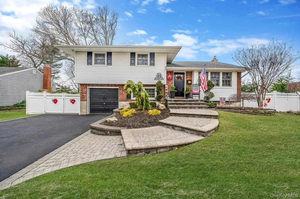 68 Elder Drive Commack NY 11725