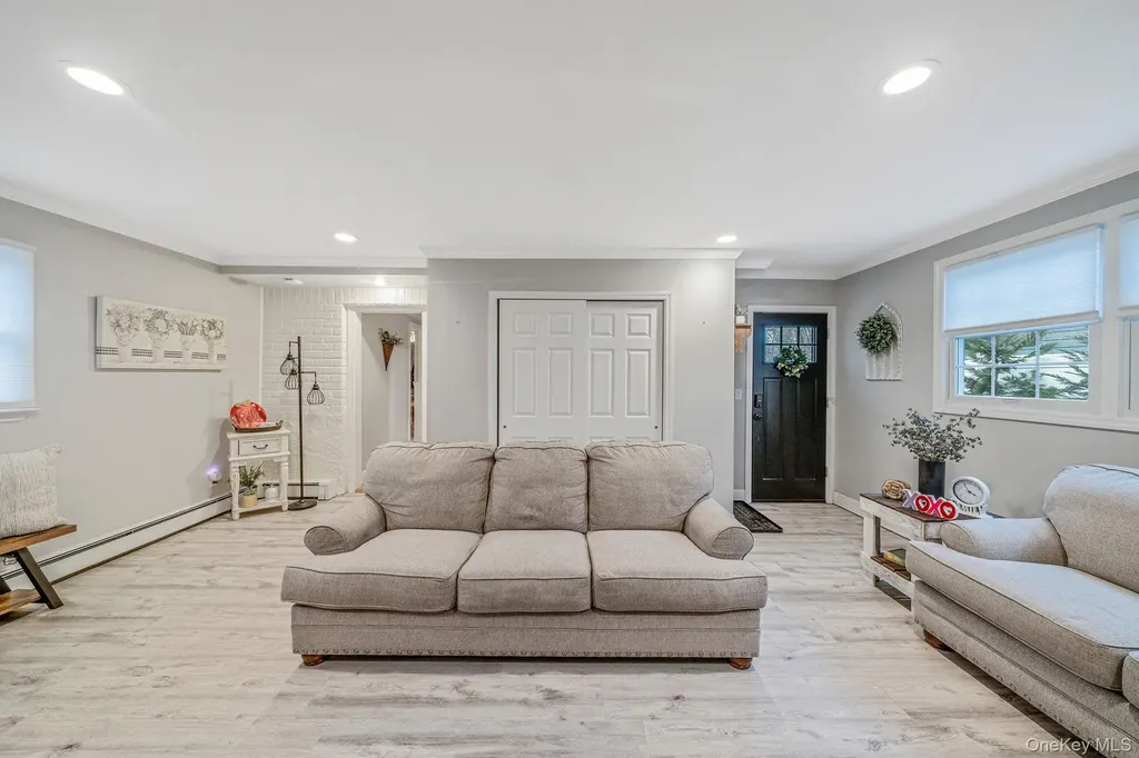 68 Elder Drive Commack NY 11725