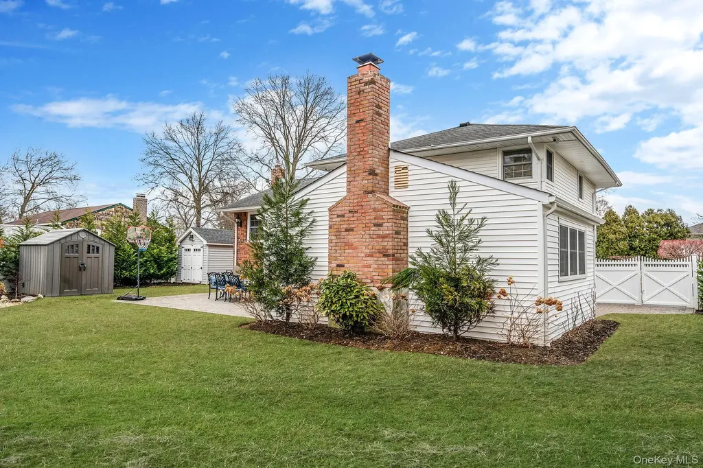 68 Elder Drive Commack NY 11725