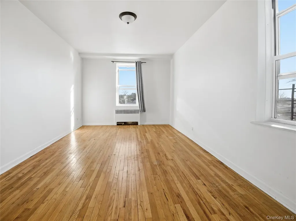 2090 Barnes Avenue Bronx NY 10462