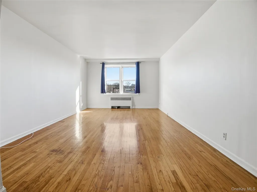 2090 Barnes Avenue Bronx NY 10462