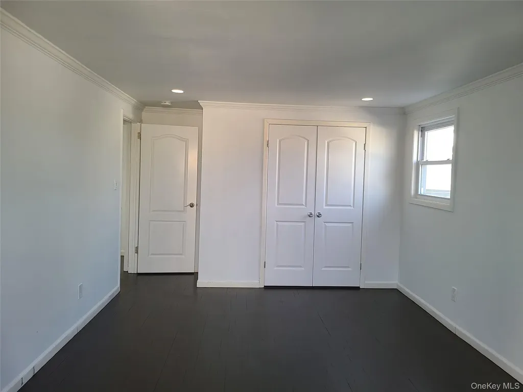 50 Ann Drive E Freeport NY 11520