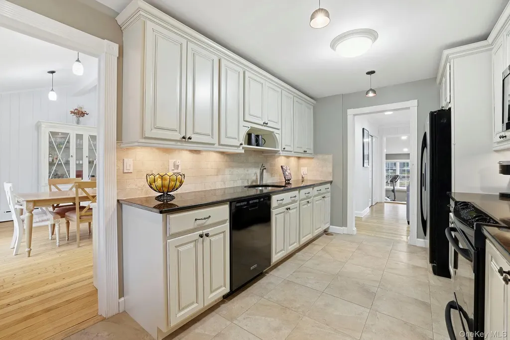 66 Wood Avenue Ardsley NY 10502