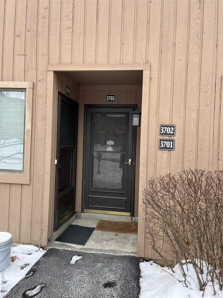 3701 Fox Lane Poughkeepsie NY 12603
