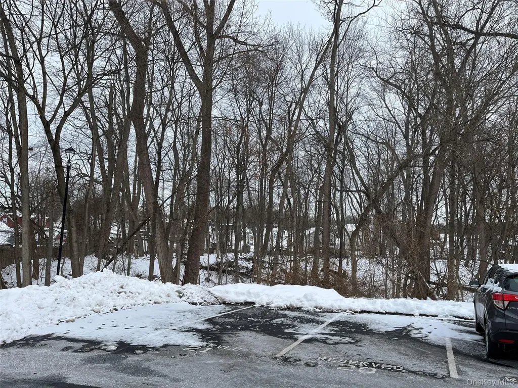 3701 Fox Lane Poughkeepsie NY 12603