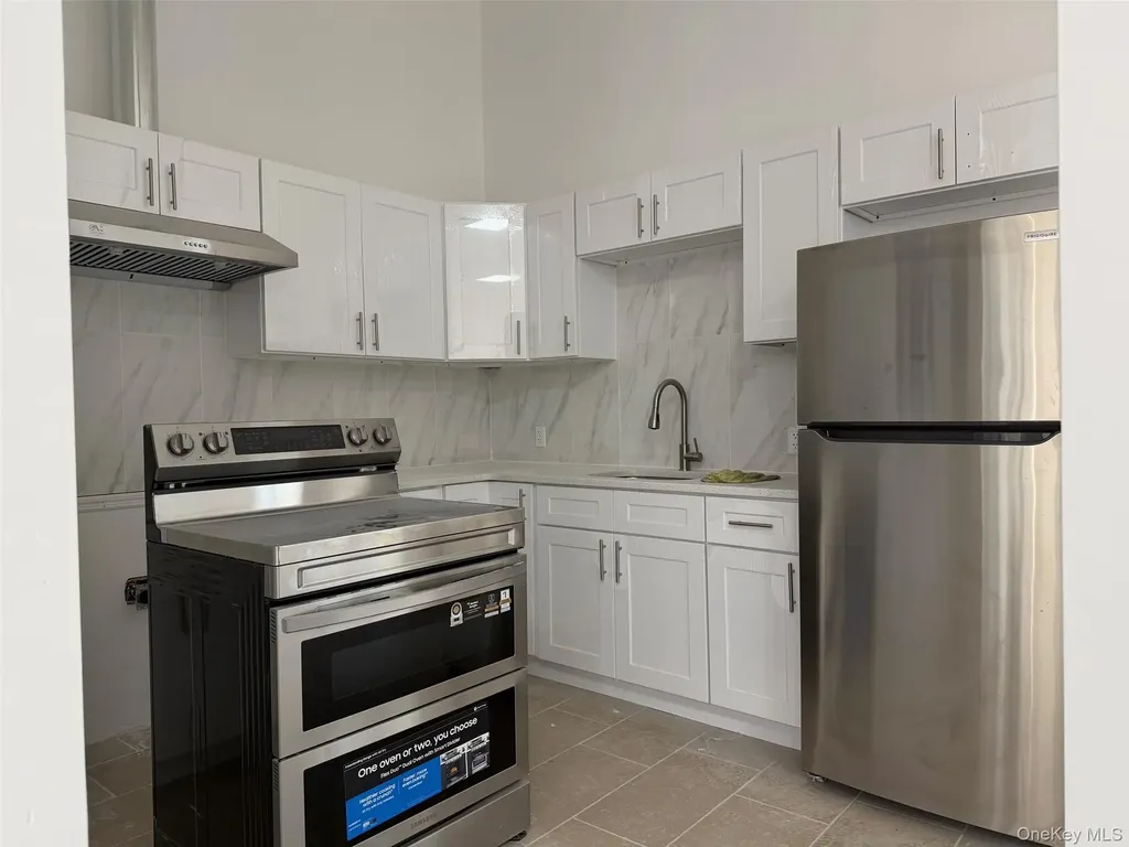 4719 Junction Boulevard Corona NY 11368