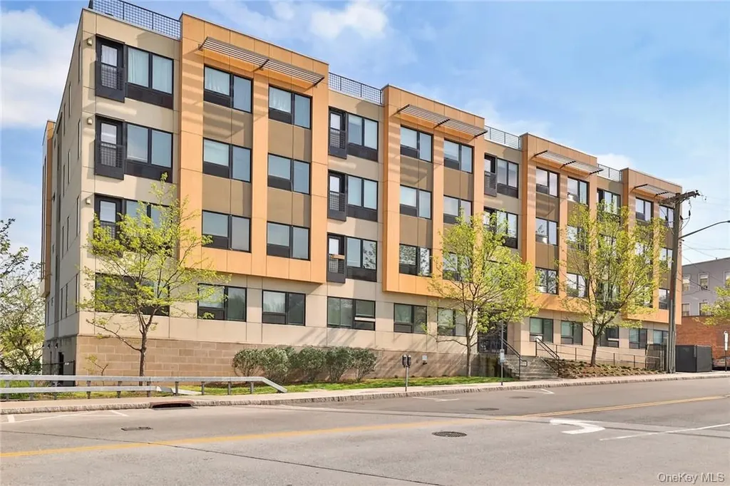 68 Lake Street White Plains NY 10603