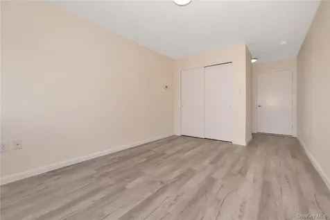 68 Lake Street White Plains NY 10603