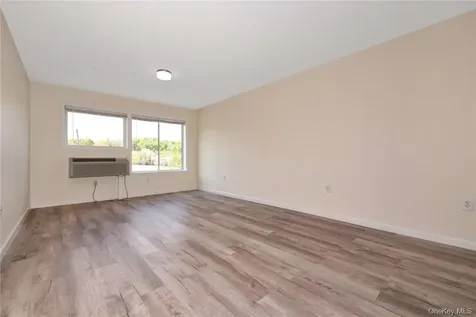 68 Lake Street White Plains NY 10603