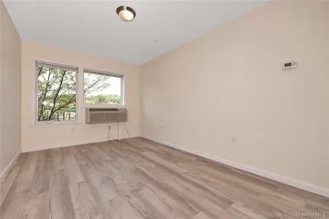 68 Lake Street White Plains NY 10603