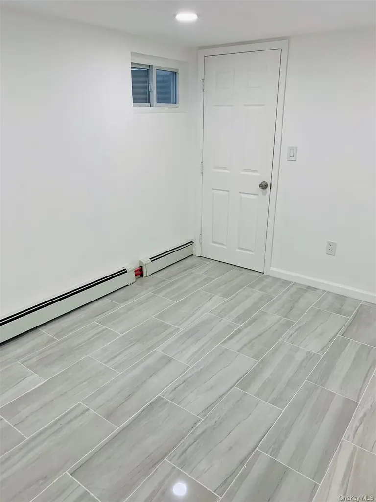1004 Wool Avenue Franklin Square NY 11010
