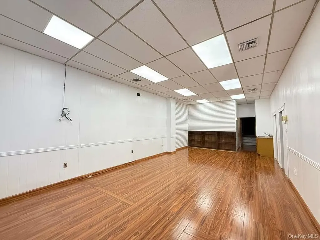 6938 Myrtle Avenue Glendale NY 11385
