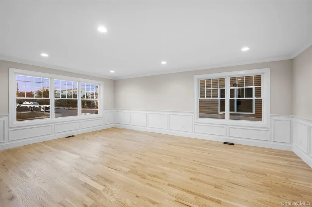 335 Evans Avenue Elmont NY 11003