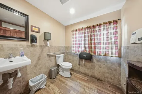 809 Bloomingburg Road Bloomingburg NY 12721