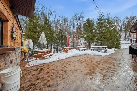 809 Bloomingburg Road Bloomingburg NY 12721