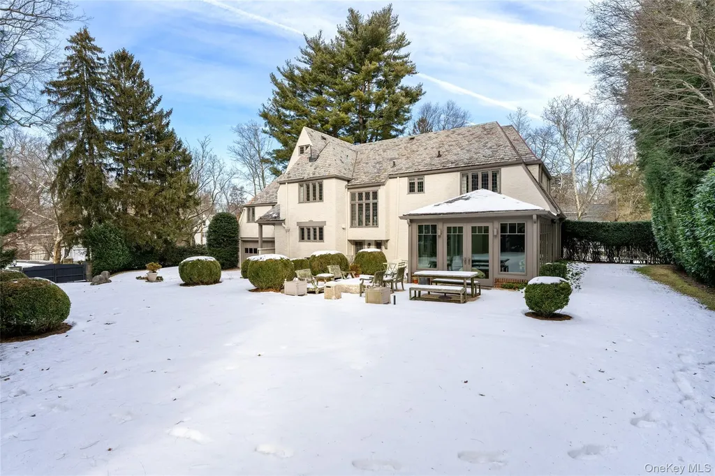 4 Laurel Avenue Mount Vernon NY 10552