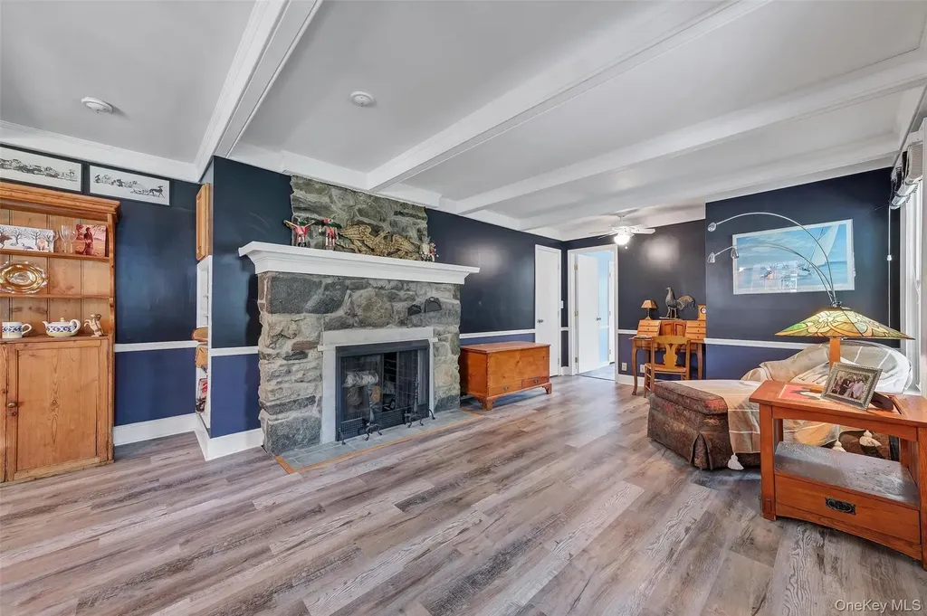 1400 Route 44 Pleasant Valley NY 12569