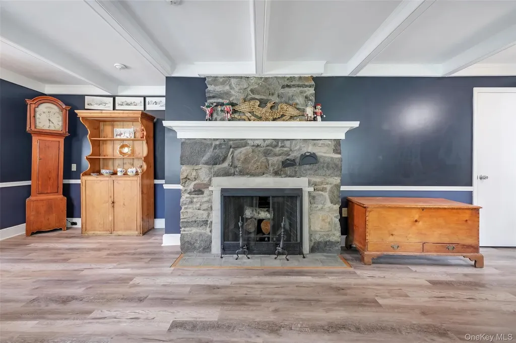 1400 Route 44 Pleasant Valley NY 12569
