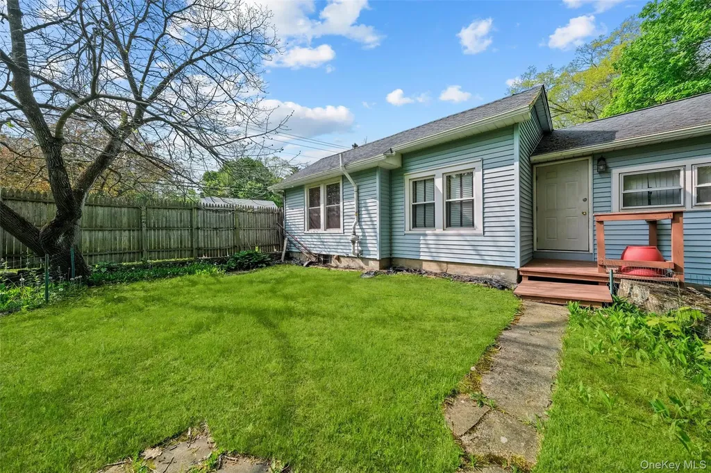 1400 Route 44 Pleasant Valley NY 12569