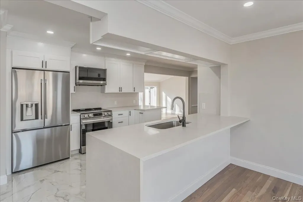 20 Shirley Court Commack NY 11725