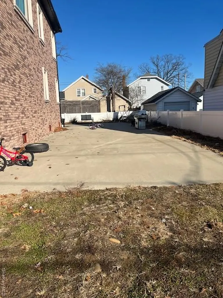 107 E Fairview Avenue Valley Stream NY 11580