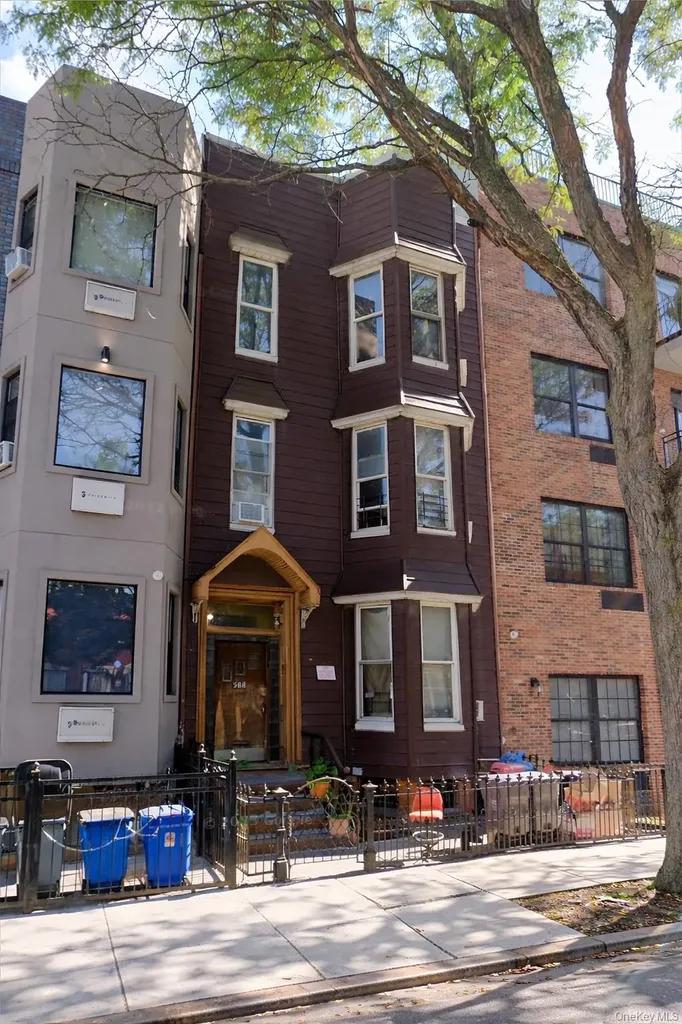 988 Madison Street Brooklyn NY 11221