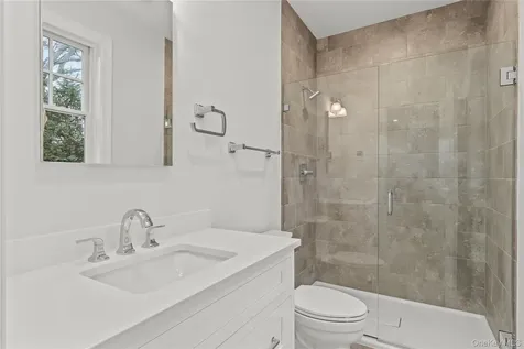 1 Hobart Street Bronxville NY 10708