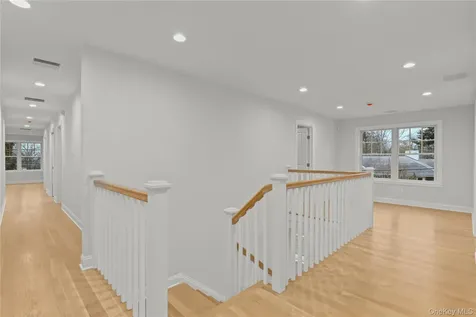 1 Hobart Street Bronxville NY 10708