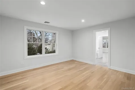 1 Hobart Street Bronxville NY 10708