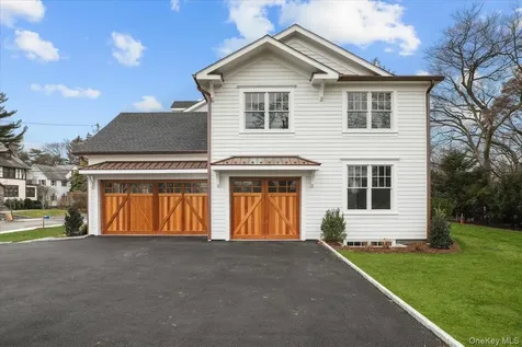 1 Hobart Street Bronxville NY 10708