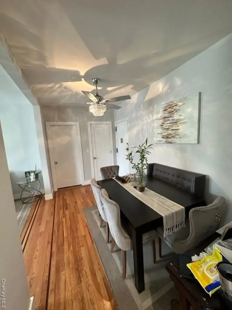 2081 Cruger Avenue Bronx NY 10462