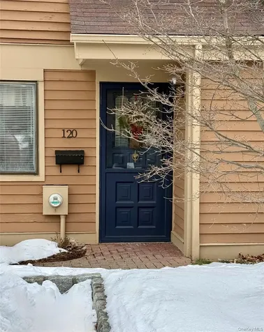 120 Brush Hollow Crescent Rye Brook NY 10573