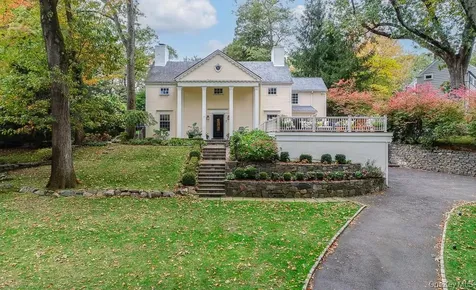 94 Round Hill Road Scarsdale NY 10583