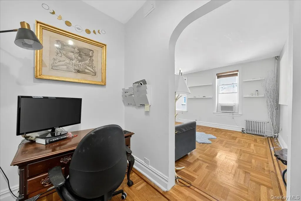 811 Walton Avenue Bronx NY 10451