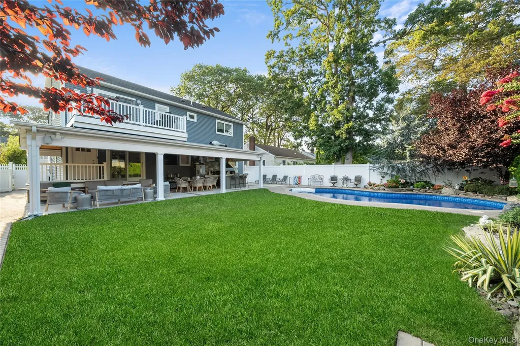 1563 Stevens Avenue Merrick NY 11566
