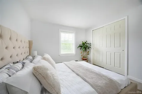 47 Clay Hill Road Tivoli NY 12583
