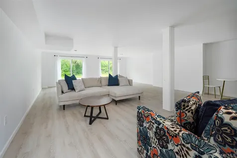 47 Clay Hill Road Tivoli NY 12583