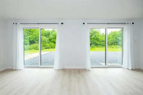 47 Clay Hill Road Tivoli NY 12583
