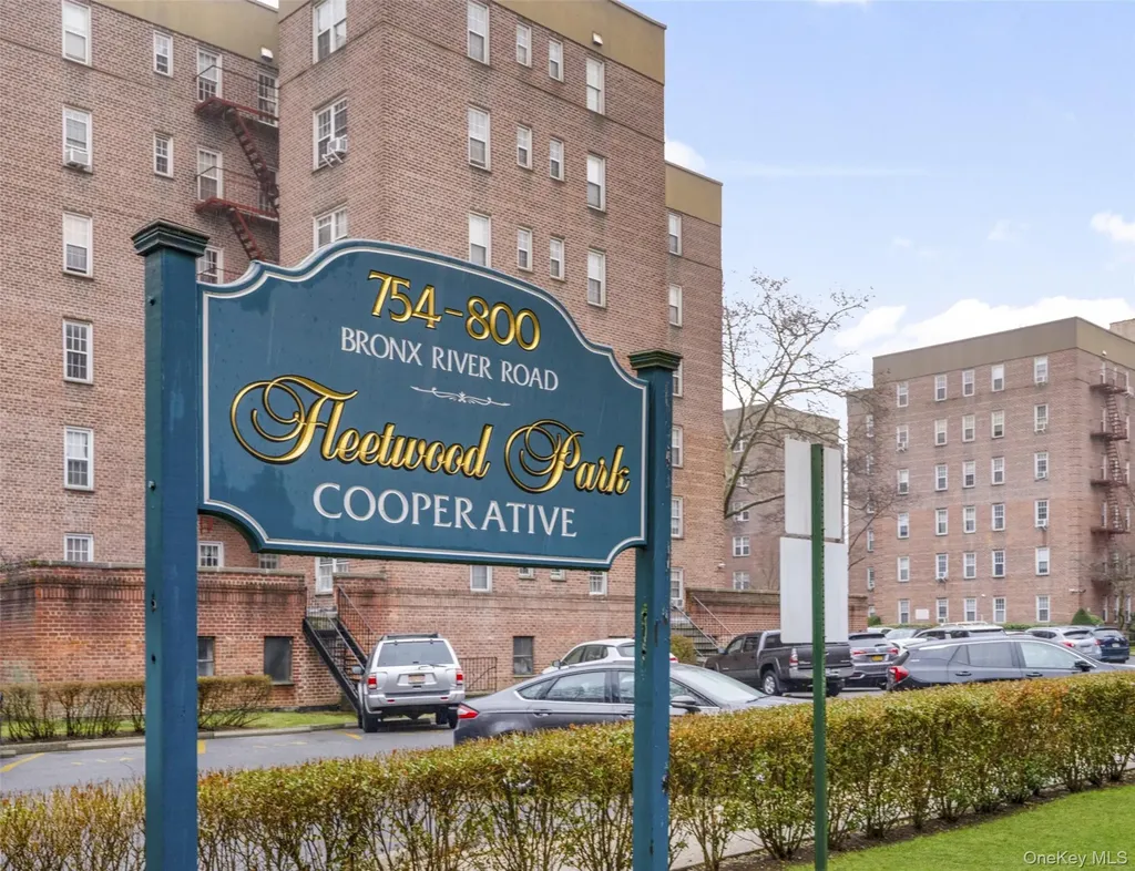 786 Bronx River Road Bronxville NY 10708