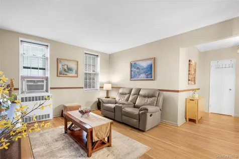 786 Bronx River Road Bronxville NY 10708